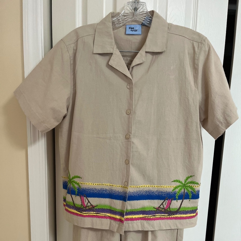 Vacation matched set -  top and bottom with cute palm tree/chair design.